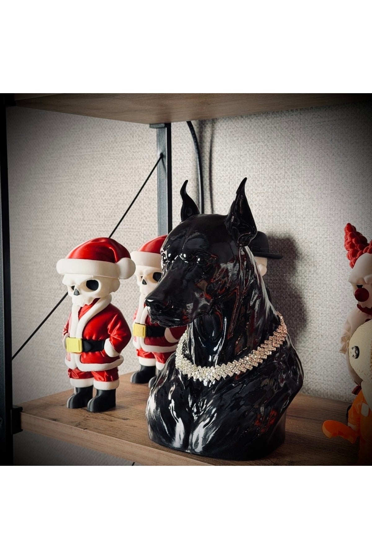 Vegas Debormen Pırlanta Kolyeli Lüks Dekoratif Doberman Figürü