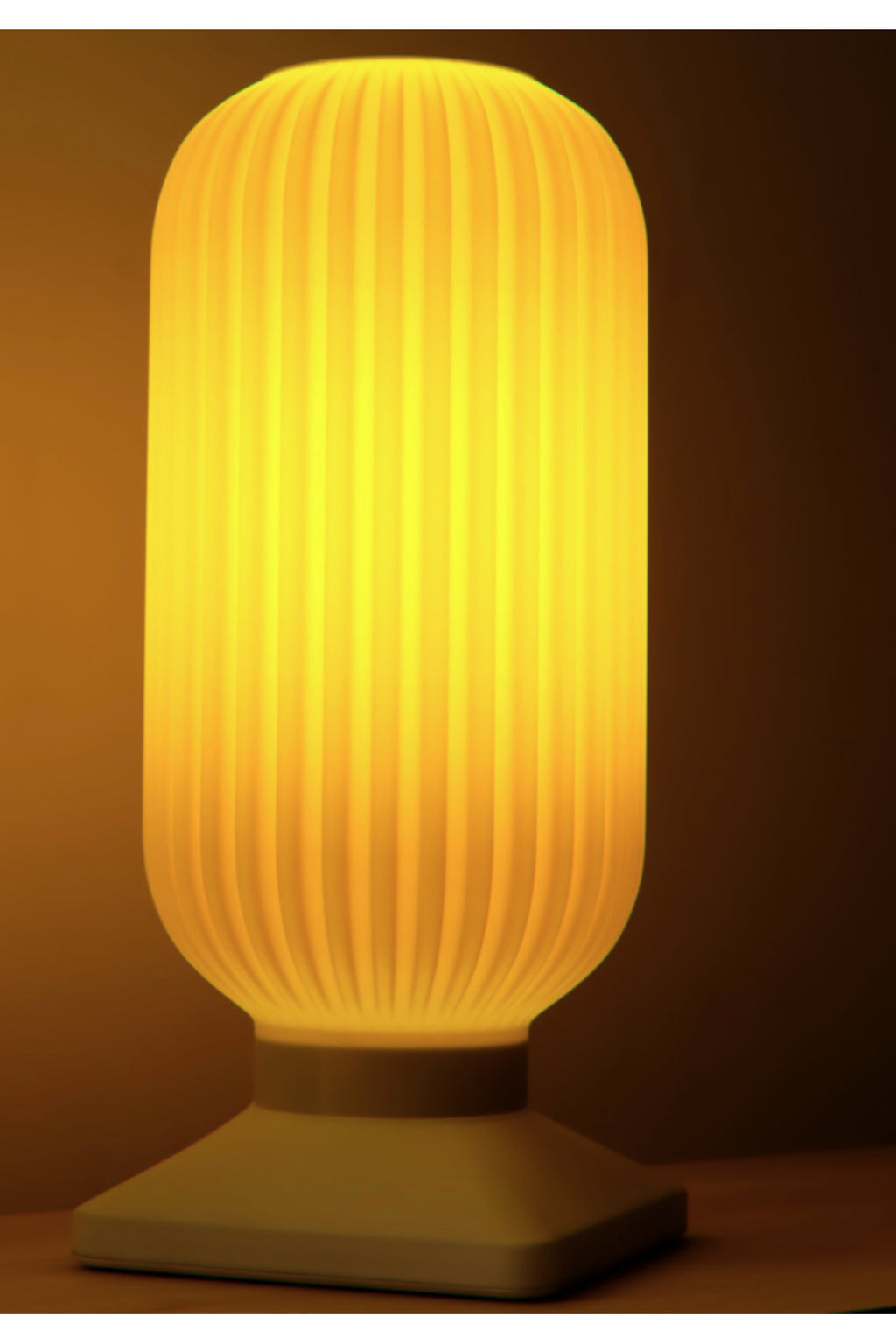 Solvian Ember Masa Lambası Modern Gece Lambası Yumuşak Işık Dekoratif