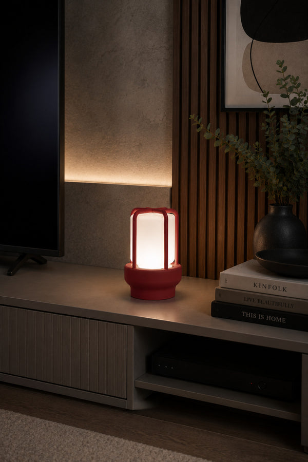 Modern Minimalist LED Gece Lambası – Dekoratif Ortam Işığı | 3 Renk Seçeneği