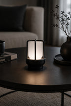 Modern Minimalist LED Gece Lambası – Dekoratif Ortam Işığı | 3 Renk Seçeneği