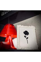 Monarch Rose Kabartma Gül Model Varaklı Beyaz Premium Tablo | 170mm x 230mm Masaüstü İçin