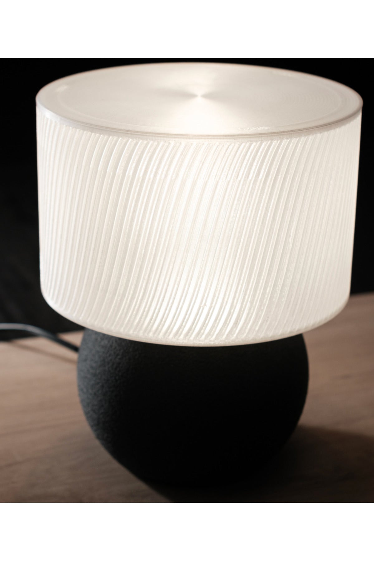 Terrano Sphere Masa Lambası