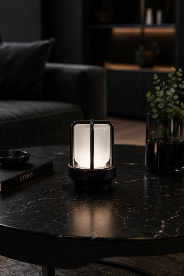 Modern Minimalist LED Gece Lambası – Dekoratif Ortam Işığı | 3 Renk Seçeneği