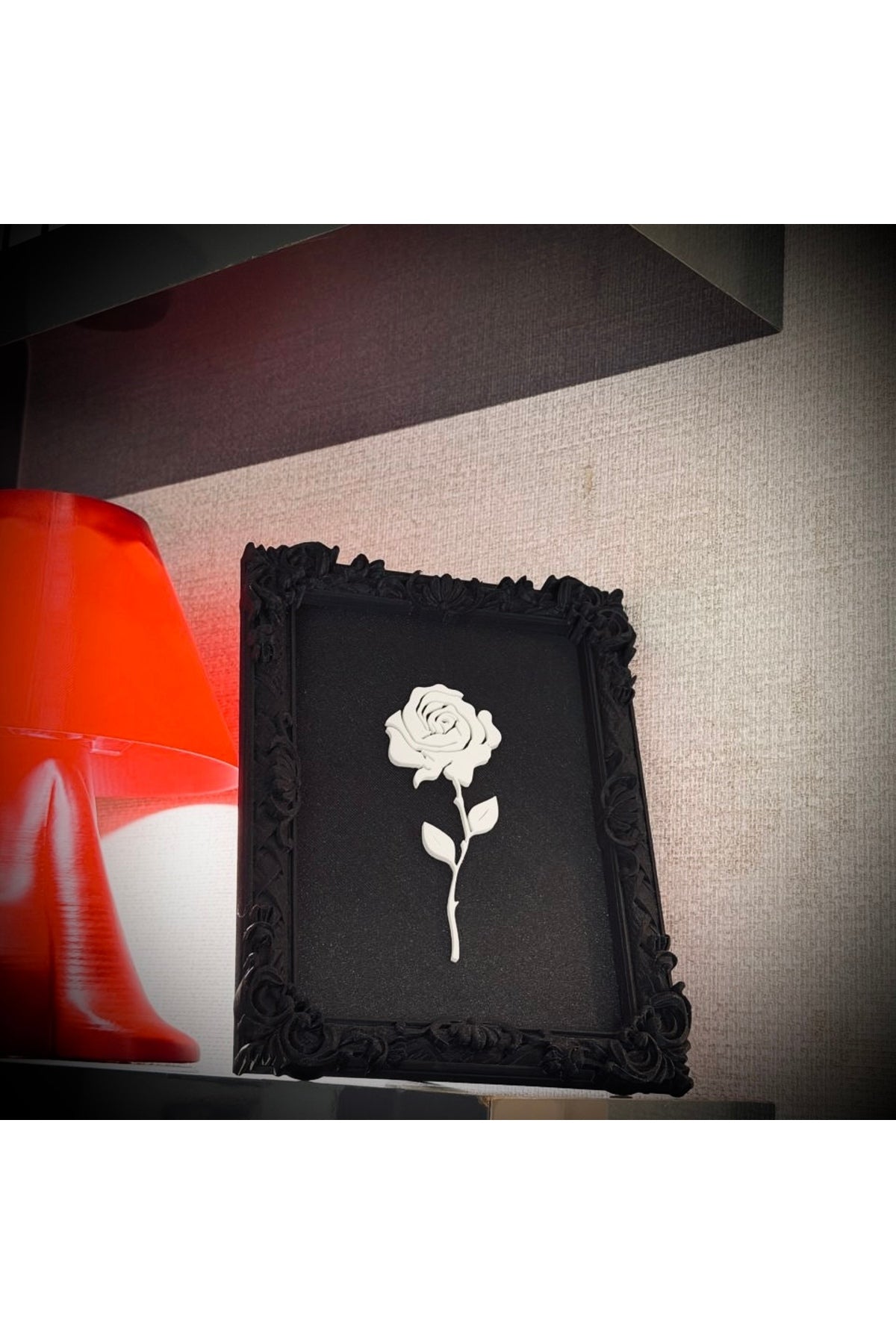 Monarch Rose Kabartma Gül Model Varaklı Premium Tablo |170MM x 230MM