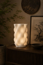 WAVY LAMP Premium Dekoratif Abajur – Modern Tasarım Gece Lambası, Ortam Işığı