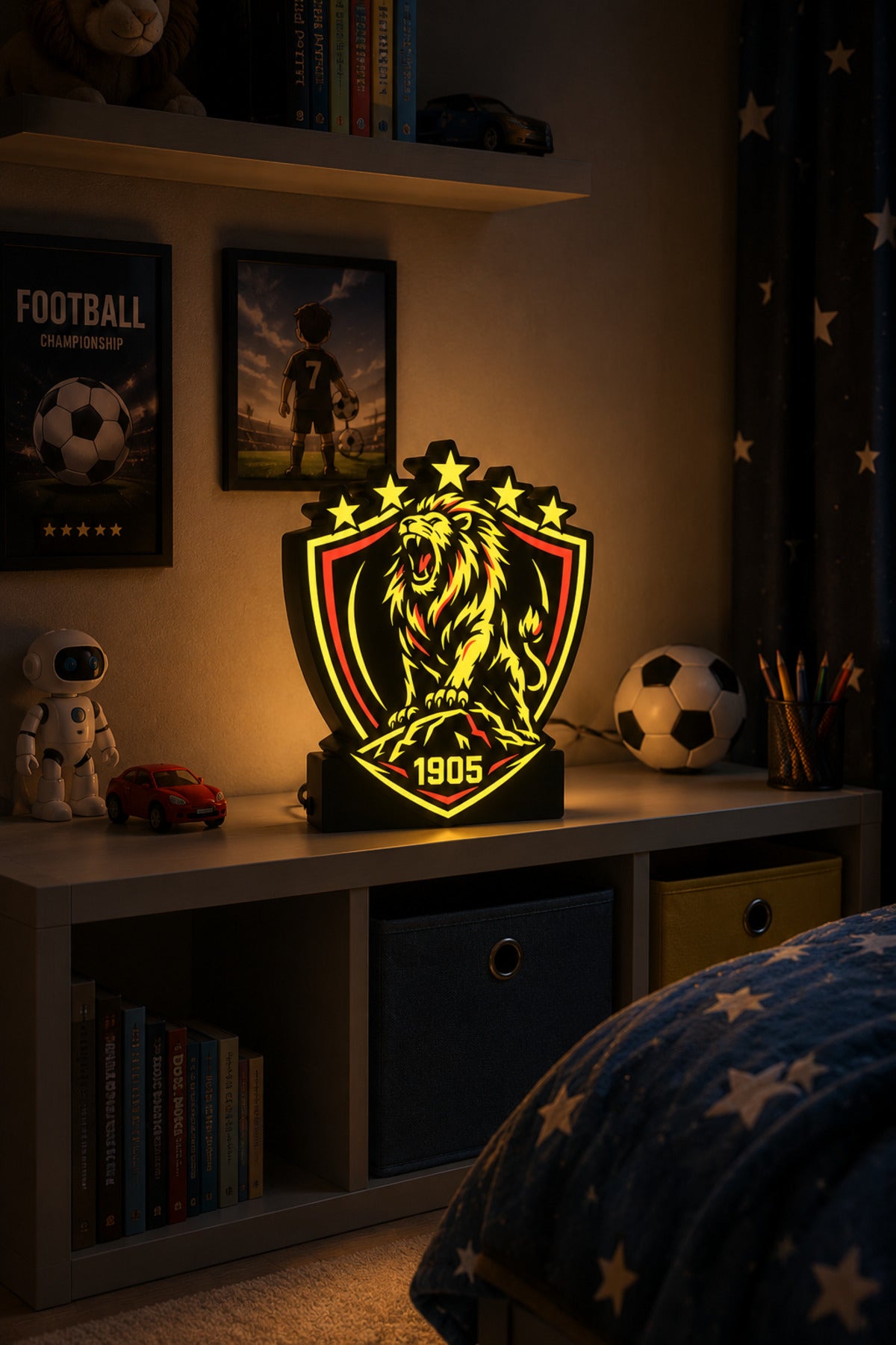 Kükreyen Aslan Temalı Dekoratif Masa Lambası