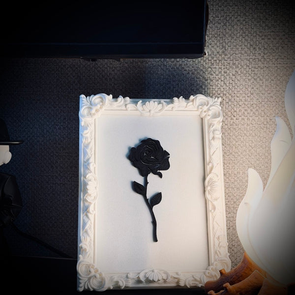 Monarch Rose Kabartma Gül Model Varaklı Beyaz Premium Tablo