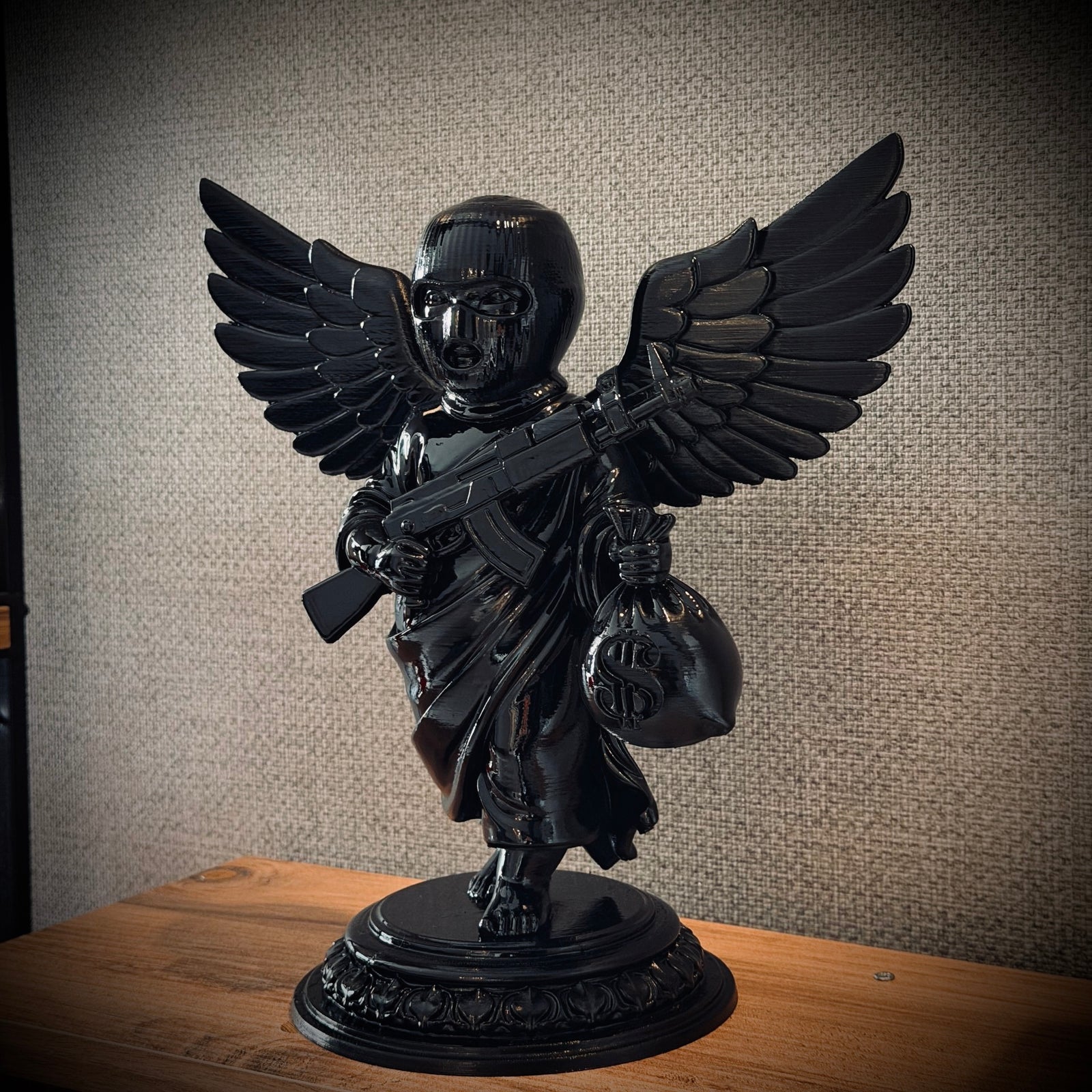 Shadow Cherub Noir Dekoratif Biblo | Premium Karakter Figürü