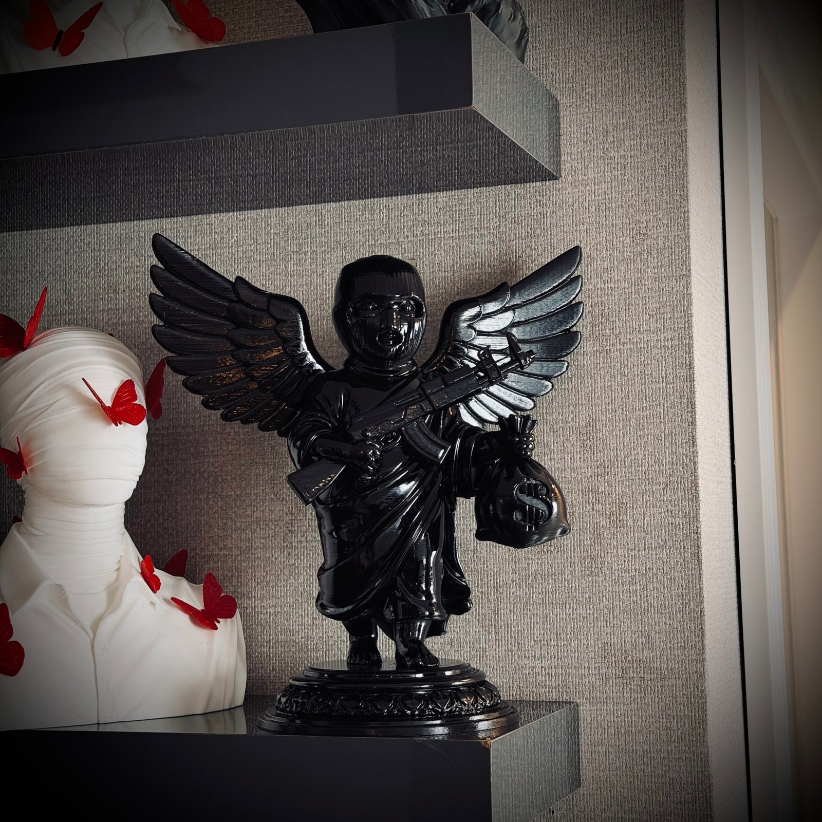 Shadow Cherub Noir Dekoratif Biblo | Premium Karakter Figürü