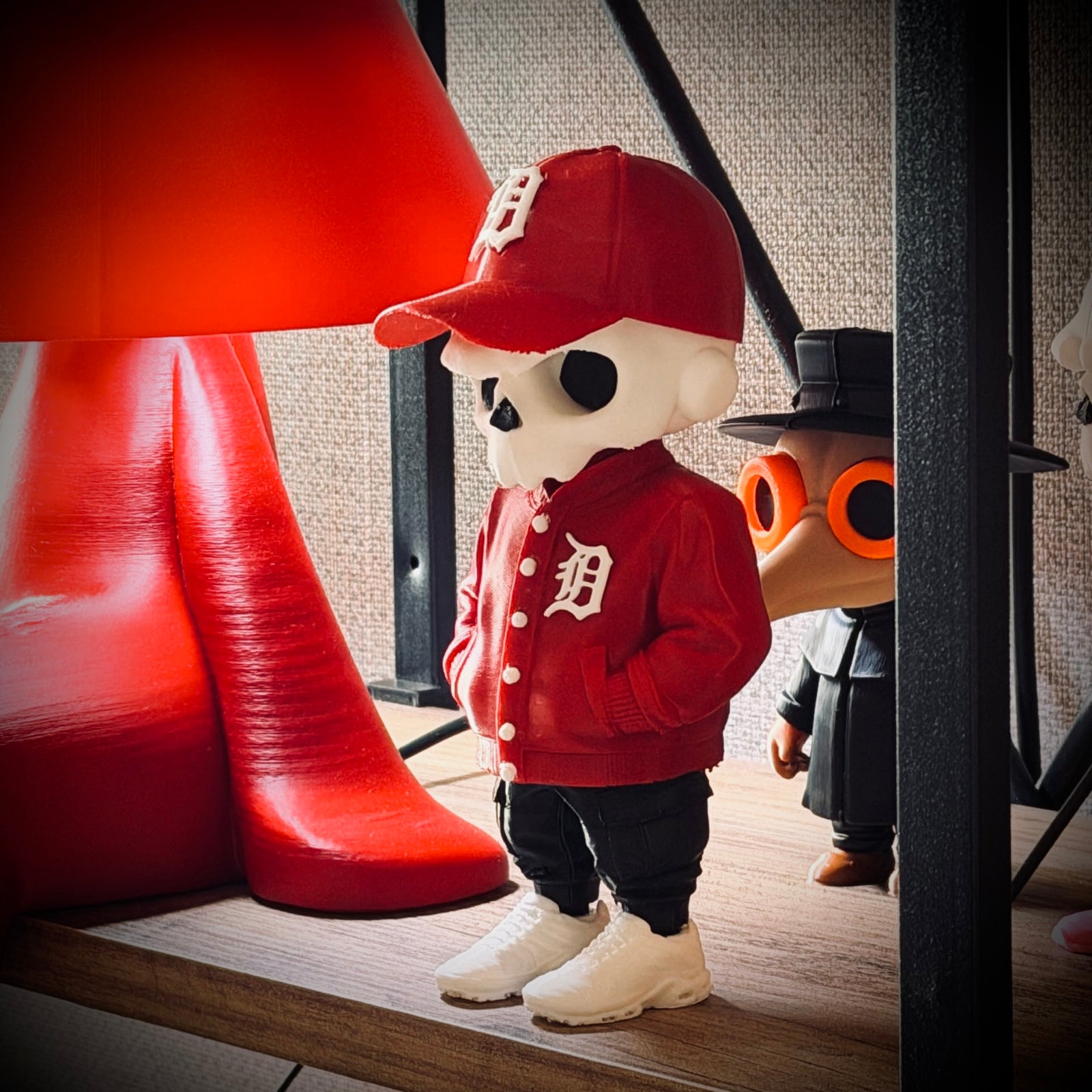 Kuru Kafa Detroit Tigers Red | Premium Karakter Figürü