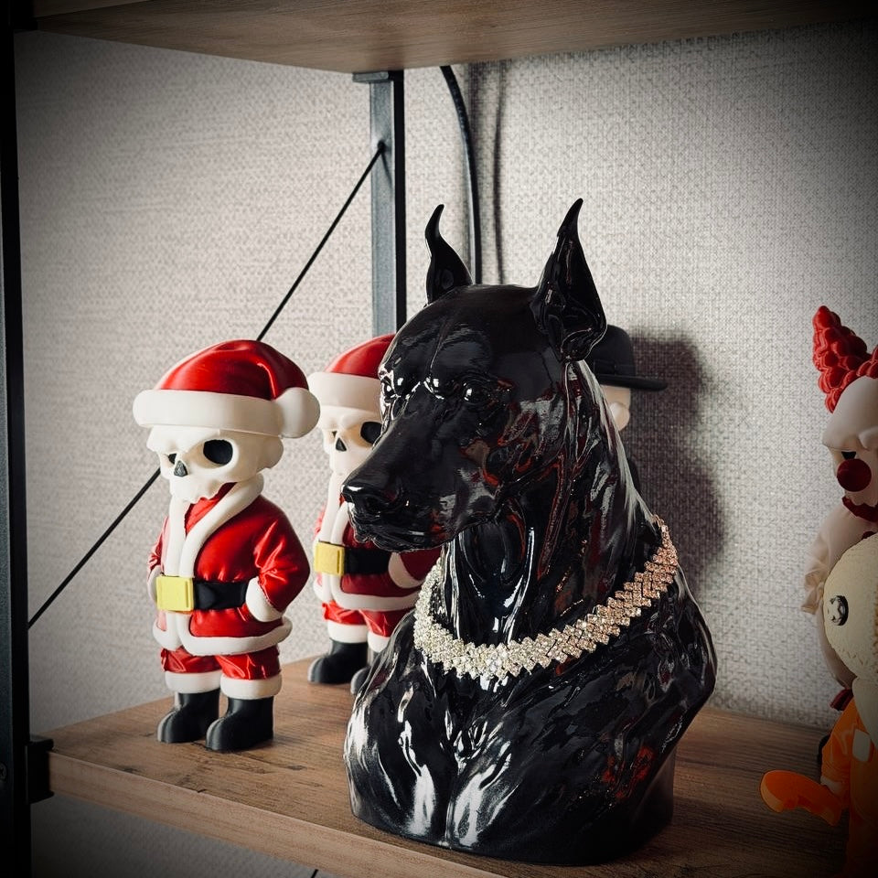 Vegas Deborman Pırlanta Kolyeli Lüks Dekoratif Doberman Figürü