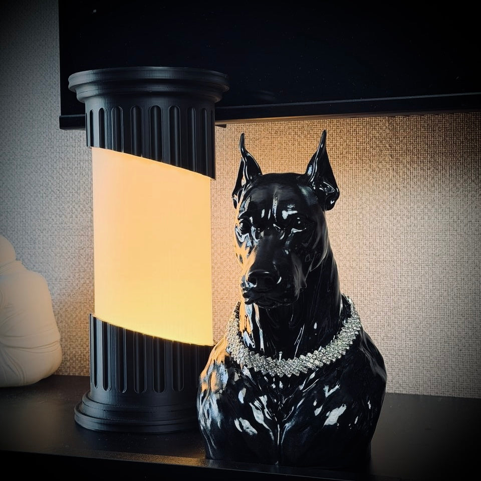 Vegas Deborman Pırlanta Kolyeli Lüks Dekoratif Doberman Figürü