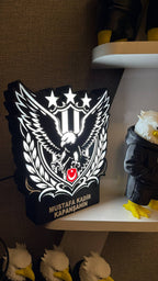 Kartal Temalı Dekoratif Masa Lambası