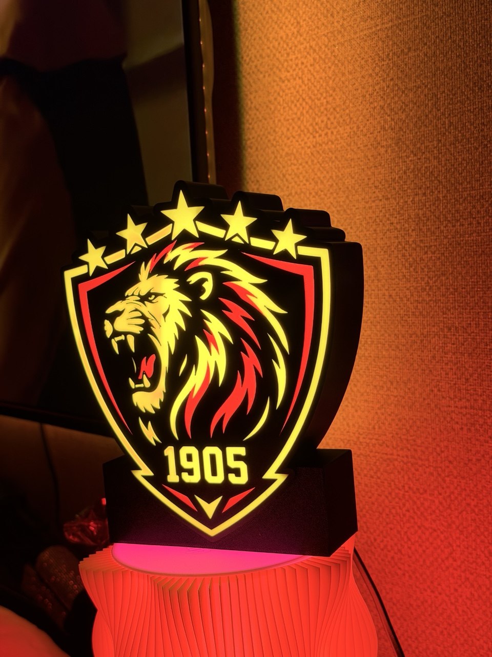Aslan Seti Kampanyası Aslan Figür + Aslan Masa Lambası