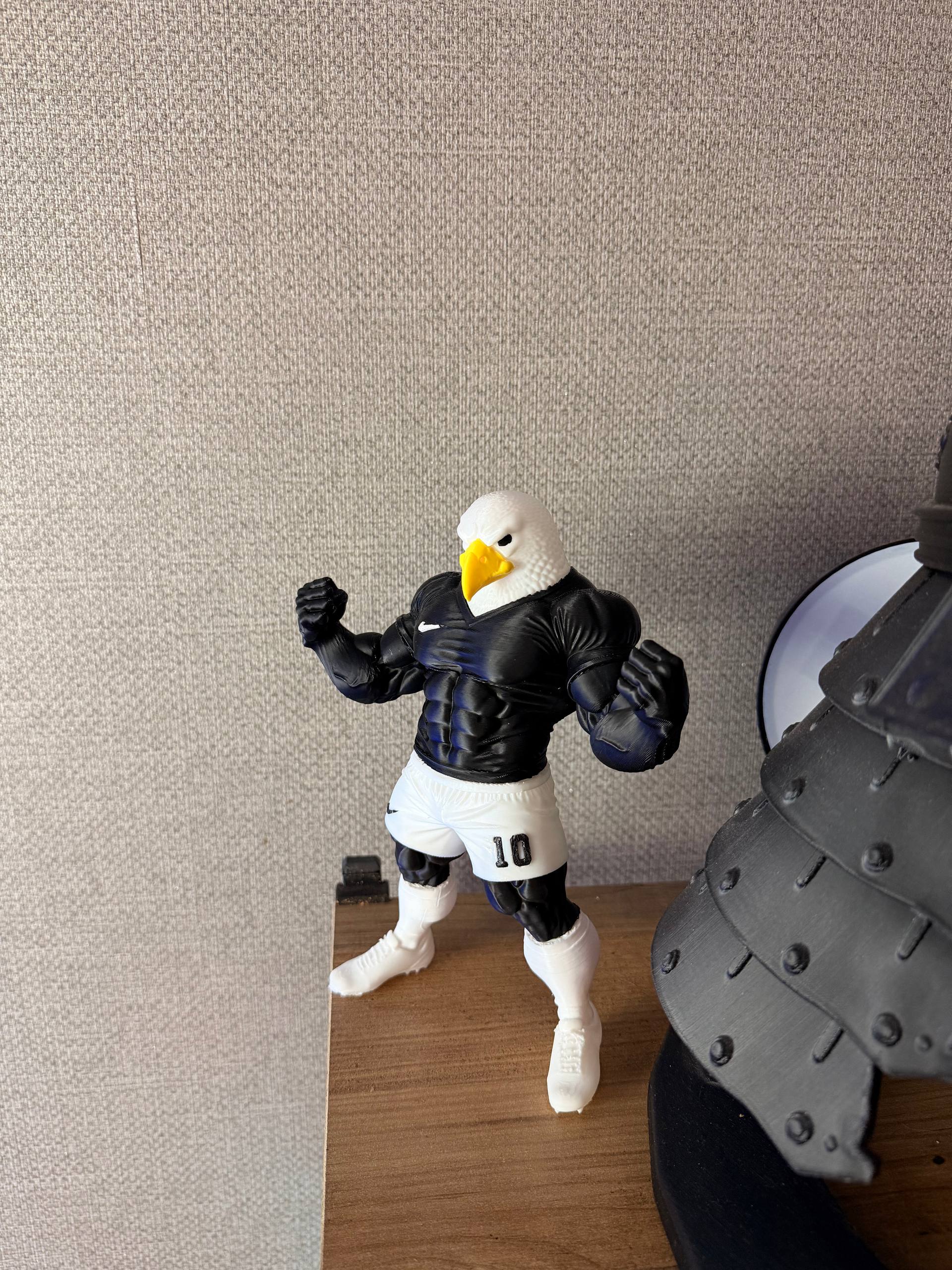 PREMIUM KARTAL MASKOT FİGÜR